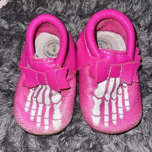 Freshly picked Mrs. Bones size 4